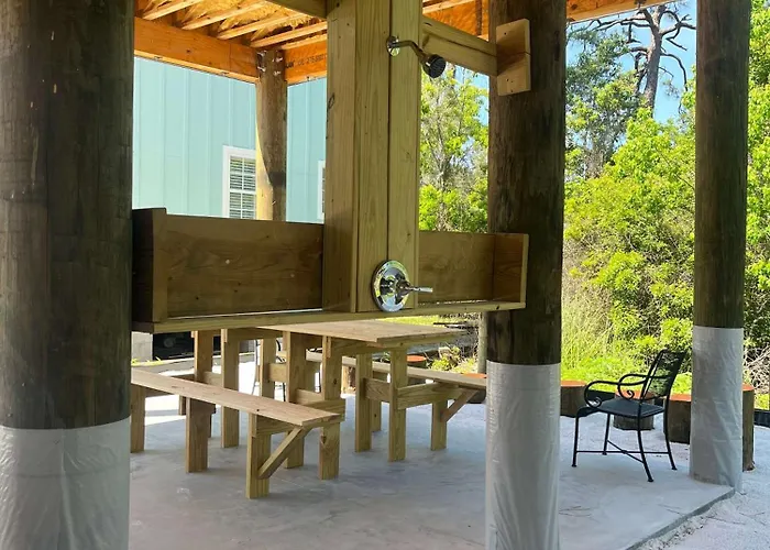Holiday home Modern Escape-4br Game Zone Patios Bbq *